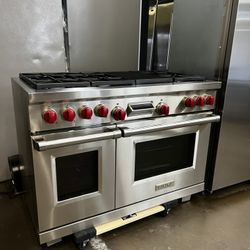 Wolf 48”Wide Dual Fuel Range Stove In Stainless Steel 
