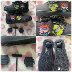 Heelys. Size (5) youth NWOB