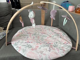 Kids play mat