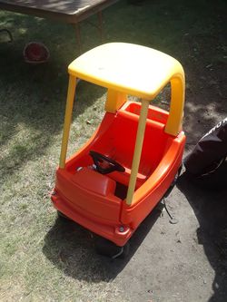 Kids ride on car