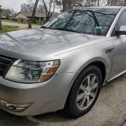 2008 Ford Taurus