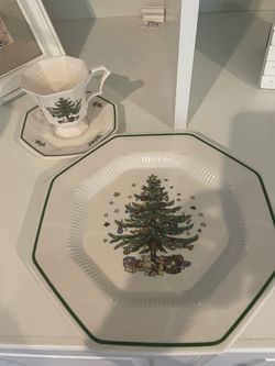 Christmas Dinnerware