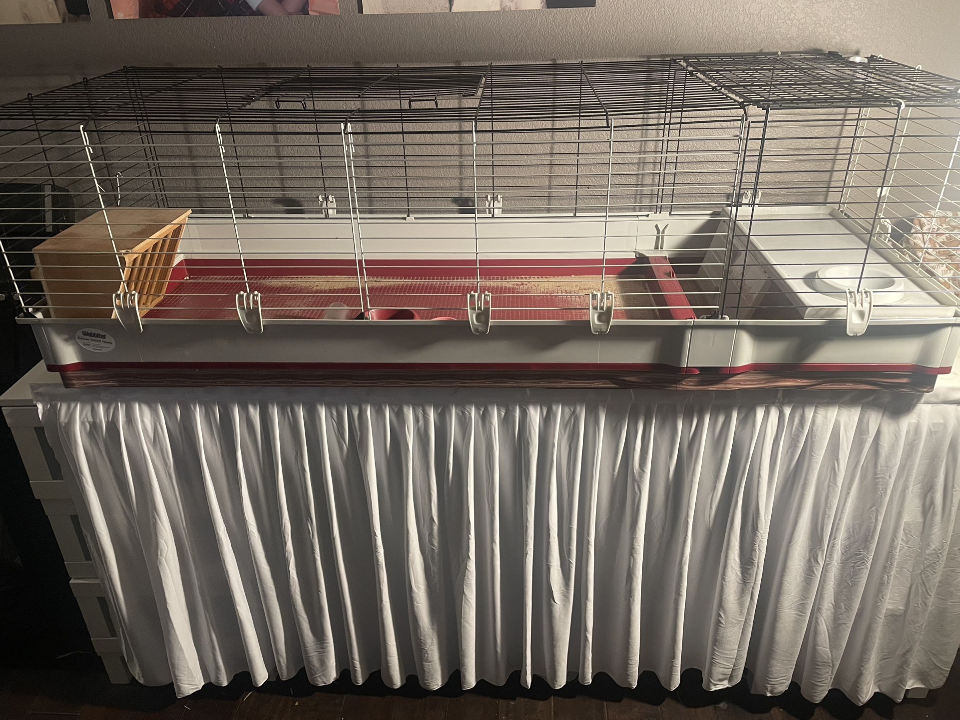 Wabbitat Deluxe Guinea Pig/Rabbit Cage/Small Animal Cage