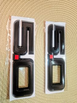 5.0 Liter Engine Emblem Driver & Passenger Side
