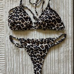 Brazilian Bikini Set. New. Size M