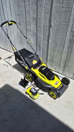 Ryobi 18V ONE+ 18-Inch Push Lawn Mower