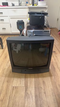 Samsung 27" CRT TV - Perfect for Retro Gaming