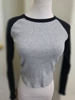 Long Sleeve rib shirt in size XS