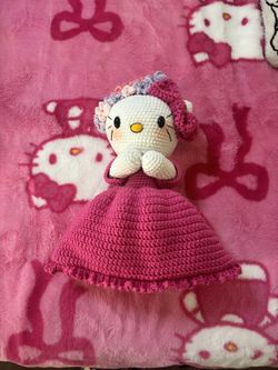 Hello kitty crochet 2 in 1!