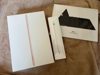 iPad 8th generation w/accessories