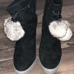 BCBG MAXAZRIA Boots With Pom Poms