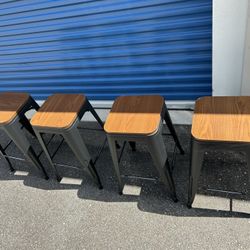 Bar Stools 