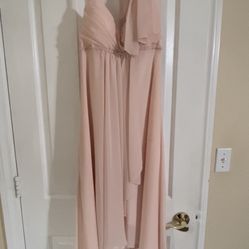 Brand New Dress Tag On  . Peach Size 6