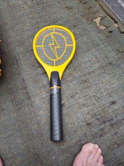 Electric Bug Zapper Racket