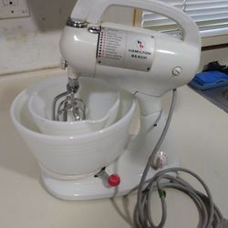 Vintage Hamilton Beach Stand Mixer