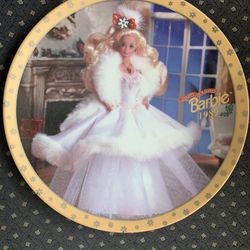 Barbie collectible plates (3)