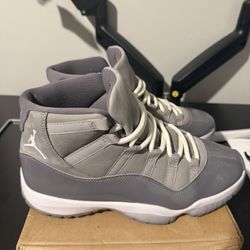 Cool Grey 11