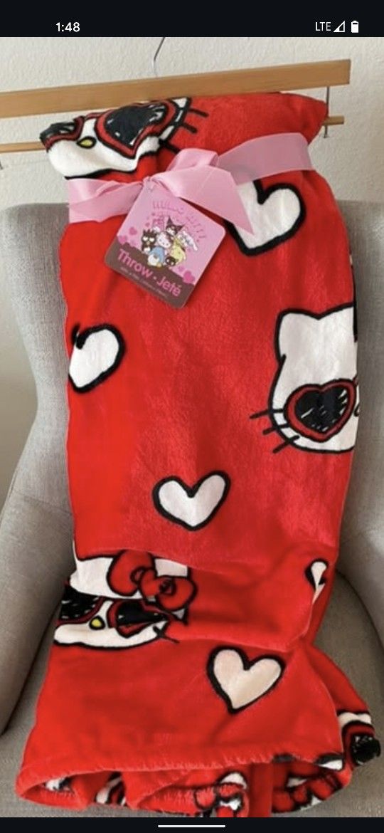 Hello Kitty Blanket