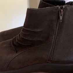 Clarks Boots 