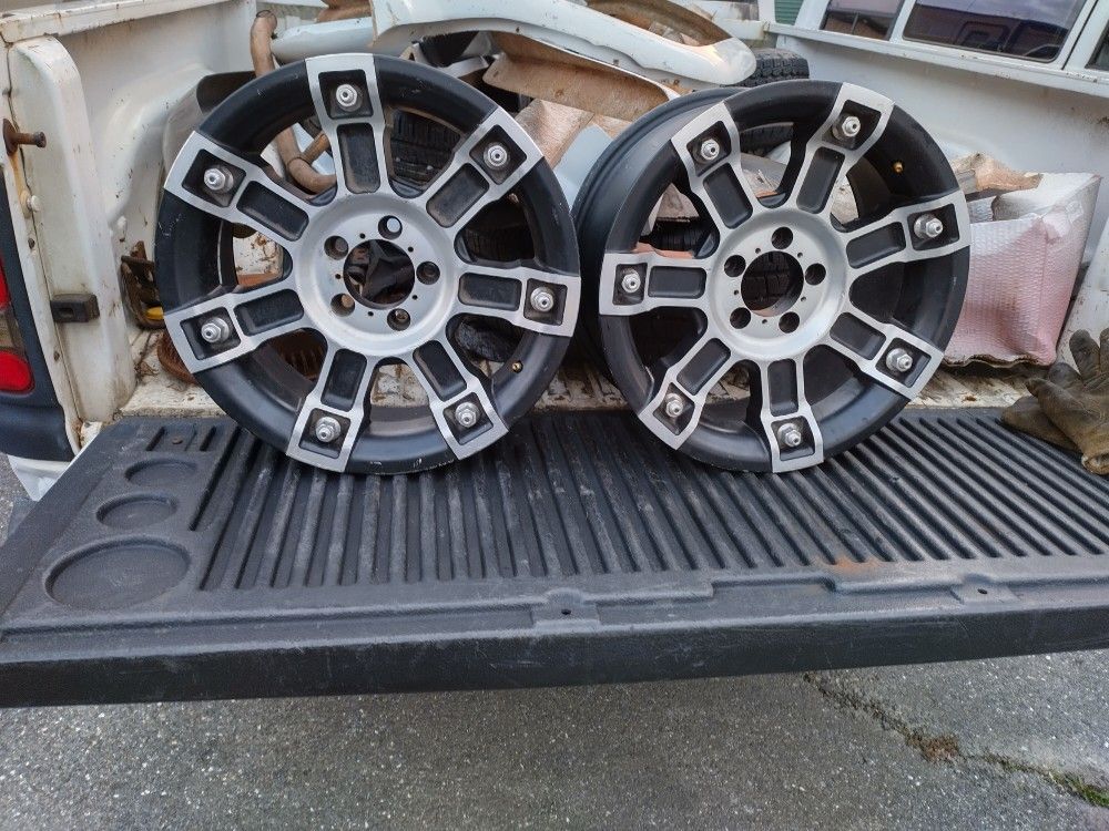 Pair Of Custom Aluminum Alloy 17 Inch Rims