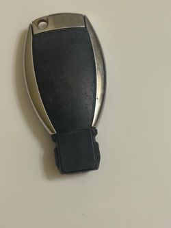 Mercedes key