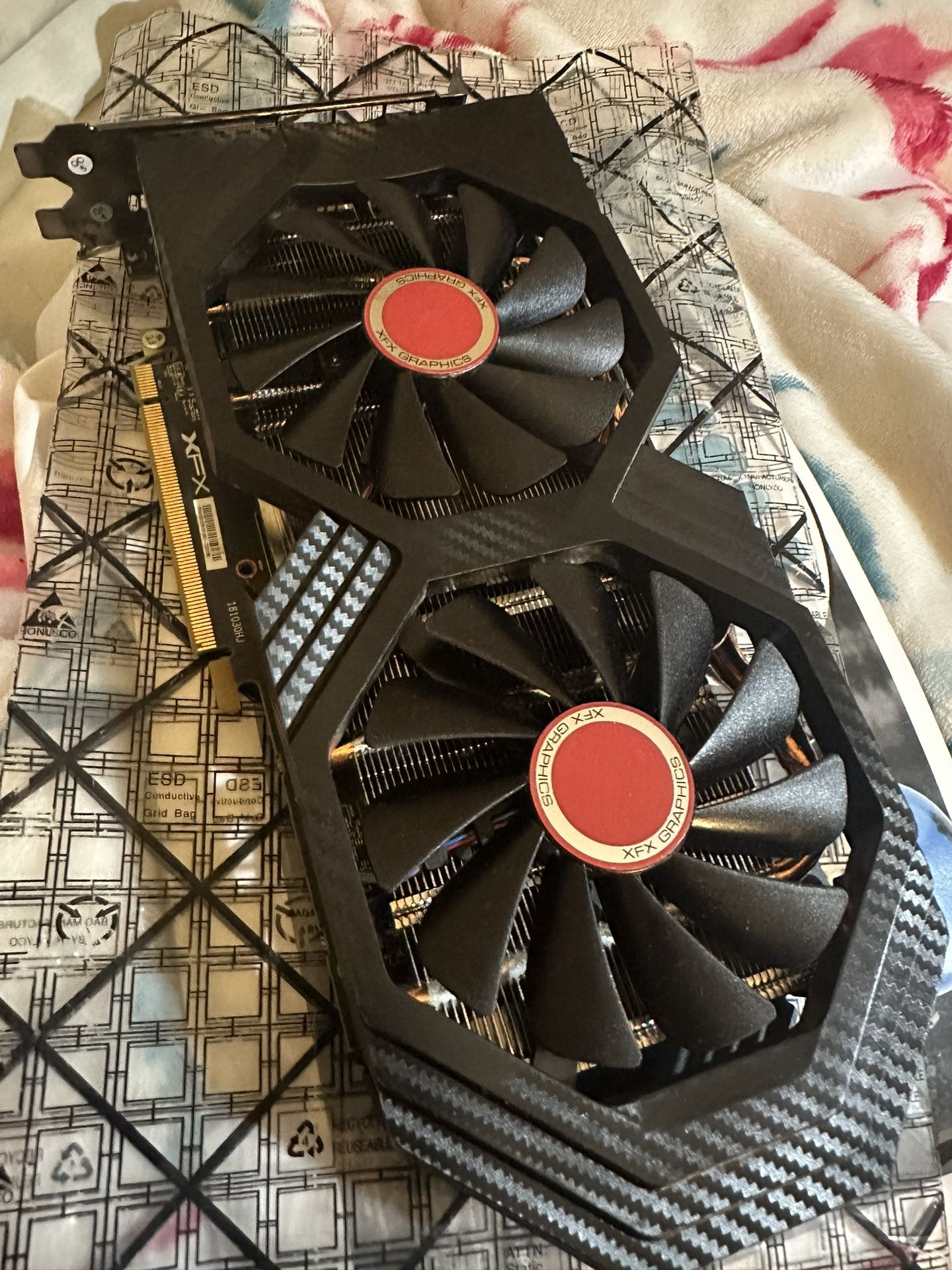 🔥 MIAMI - XFX RX 580 8GB GPU