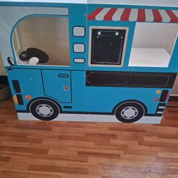 Play Food Truck 