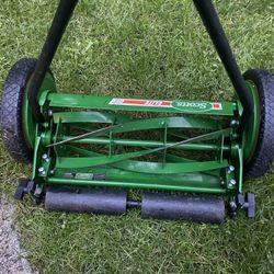 Scott’s Push Mower