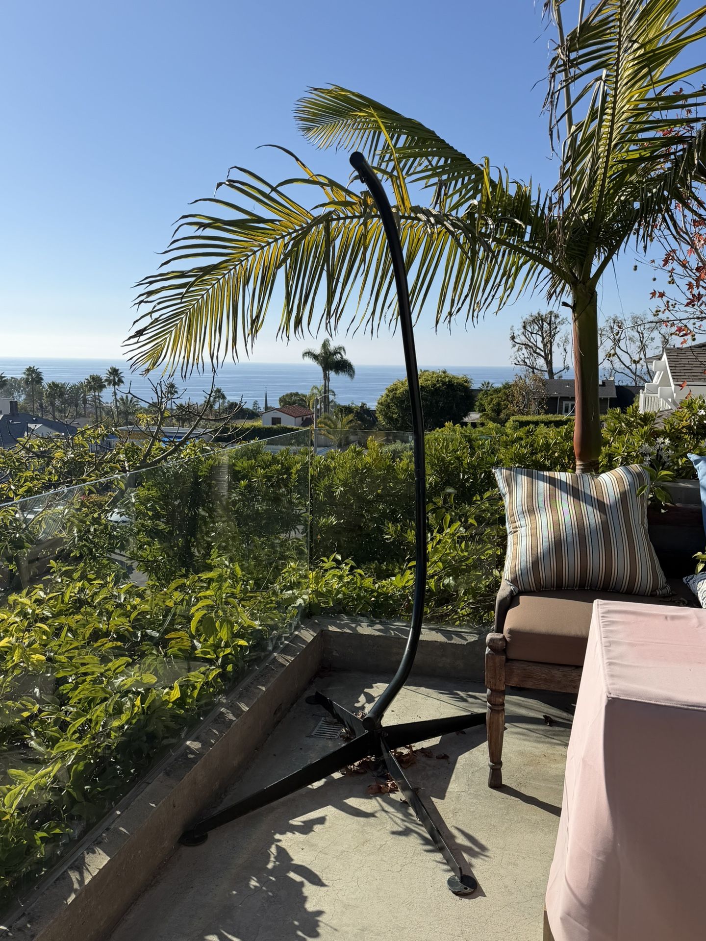 C Shape Hanging Chair Stand