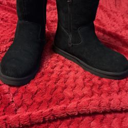 Size 7 Uggs Great Condition Never Used 