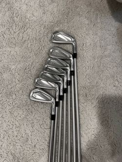 Brand new Mizuno JPX 925 forged irons 4-Pw