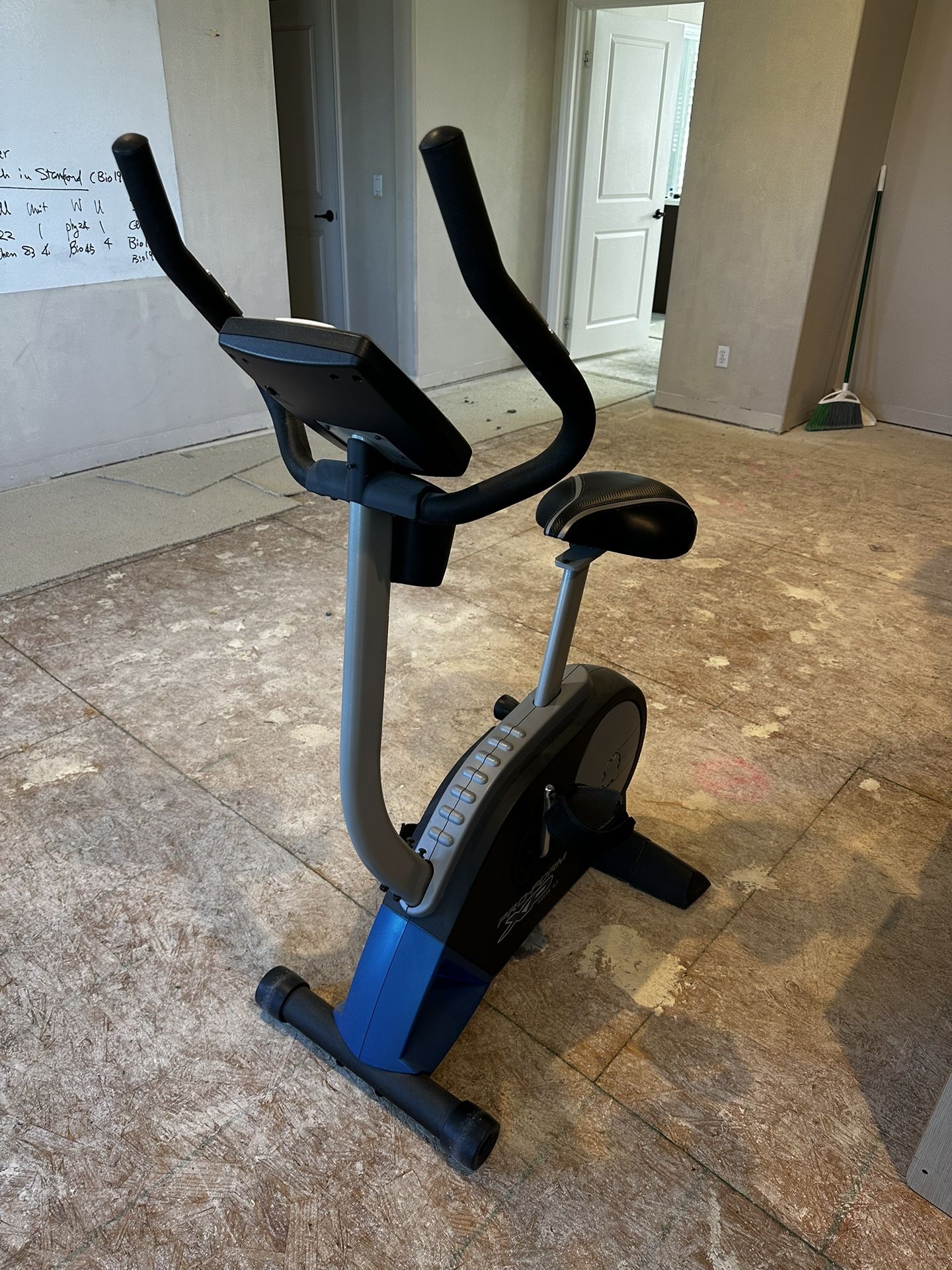 Exercise Bike With Selectable Ride Programs