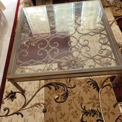 Set Of 3 Side Table/ Coffee Tables