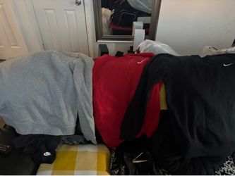 Nike sweat shirts