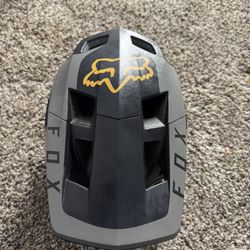 Fox helmet M