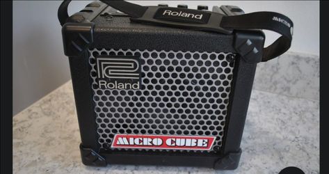 Roland (BOSS) MINI CUBE AMP