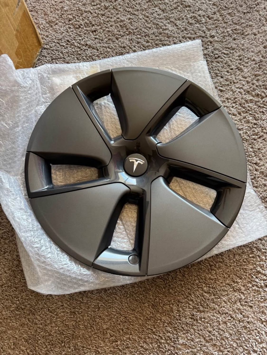 Tesla 2023 Hubcaps Model 3