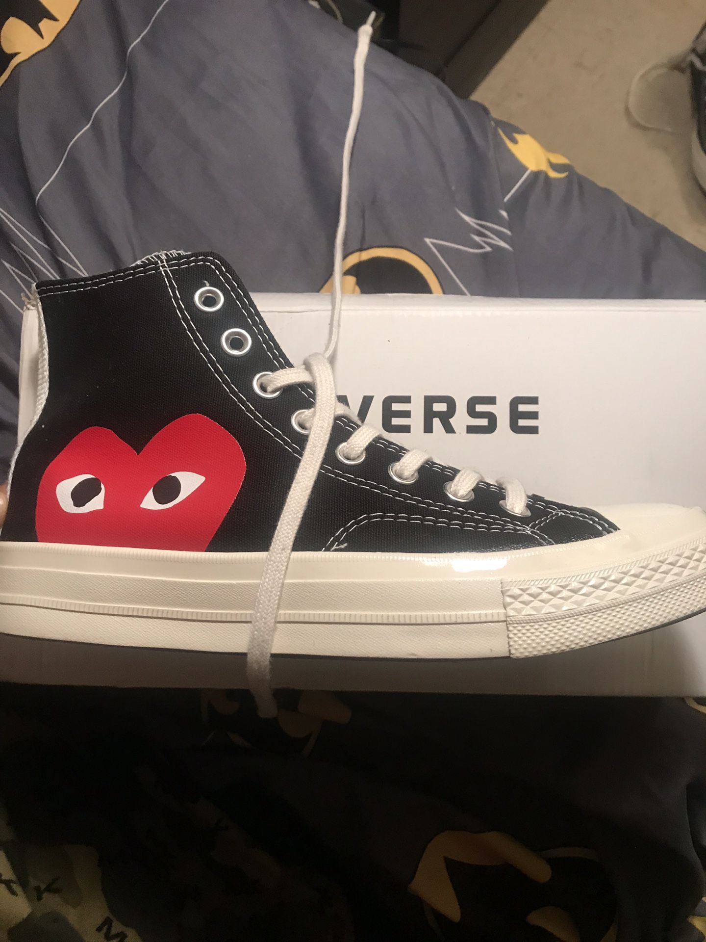 CDG CONVERSE SIZE 7.5 men