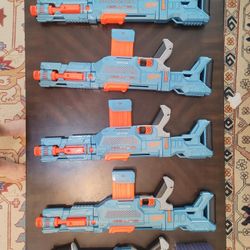 nerf gun elite 2.0 with dart . like new