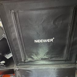 NEEWEER PHOTO STUDIO LIGHT BOX 
