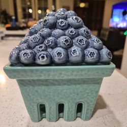 Harry Slatkin Fruit basket candle with refill