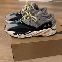 Yeezy Boost 700 Size 7.5 