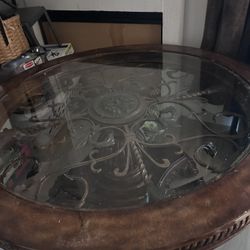 Round  Coffee. Table 