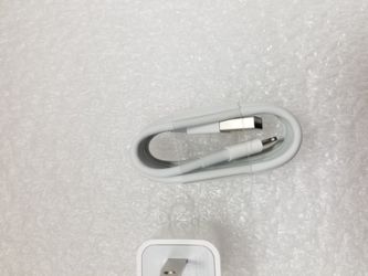 Brand New Apple iPhone Accessories Bundle