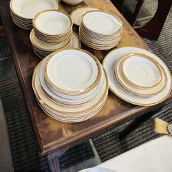 Le Roi Plate Set 18k Gold 