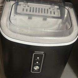Ice Maker 