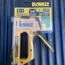DeWalt 5 In 1 Multi Tacker