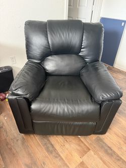 Black Faux Leather Recliner Chair