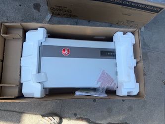 Performance Plus 9.5 GPM Smart Non-Condensing Indoor Natural Gas Tankless Water Heater new $899 firm
