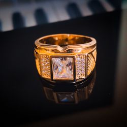 Very beautiful men's gold plated brass ring with fake diamonds